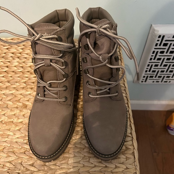 Timberland Brown Winter & Rain Boots - Picture 3 of 3